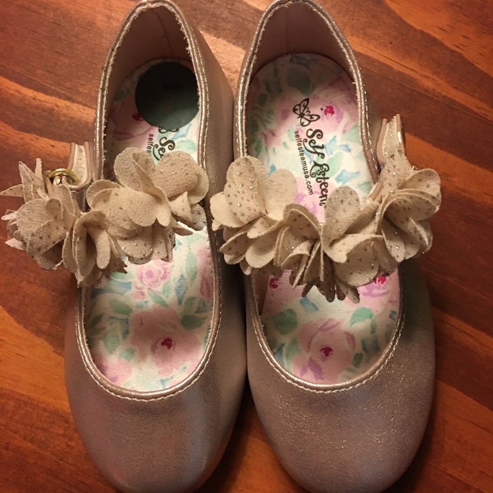 ✨Final Price✨ Metallic Pink slide-on Mary Janes